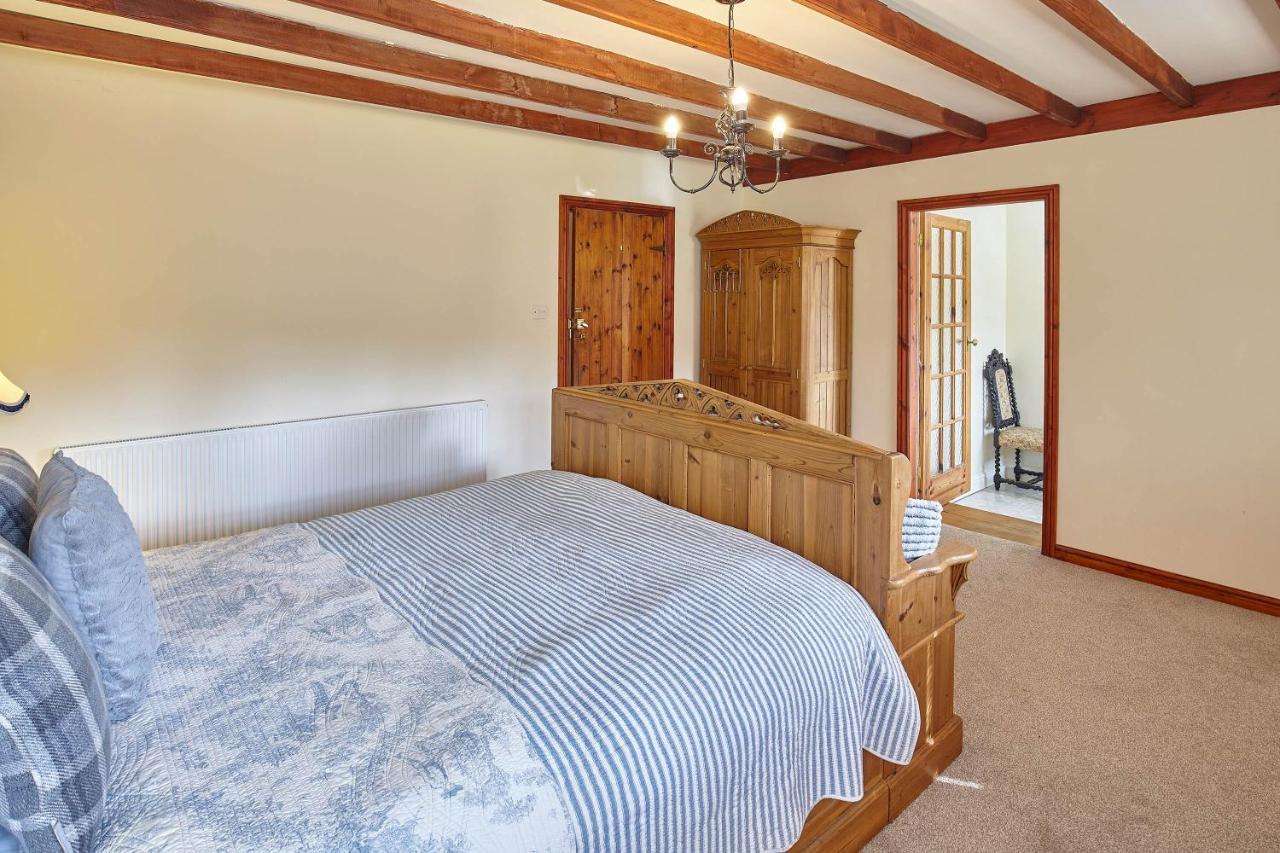 Host & Stay - The Arches Cottage Brotton ภายนอก รูปภาพ